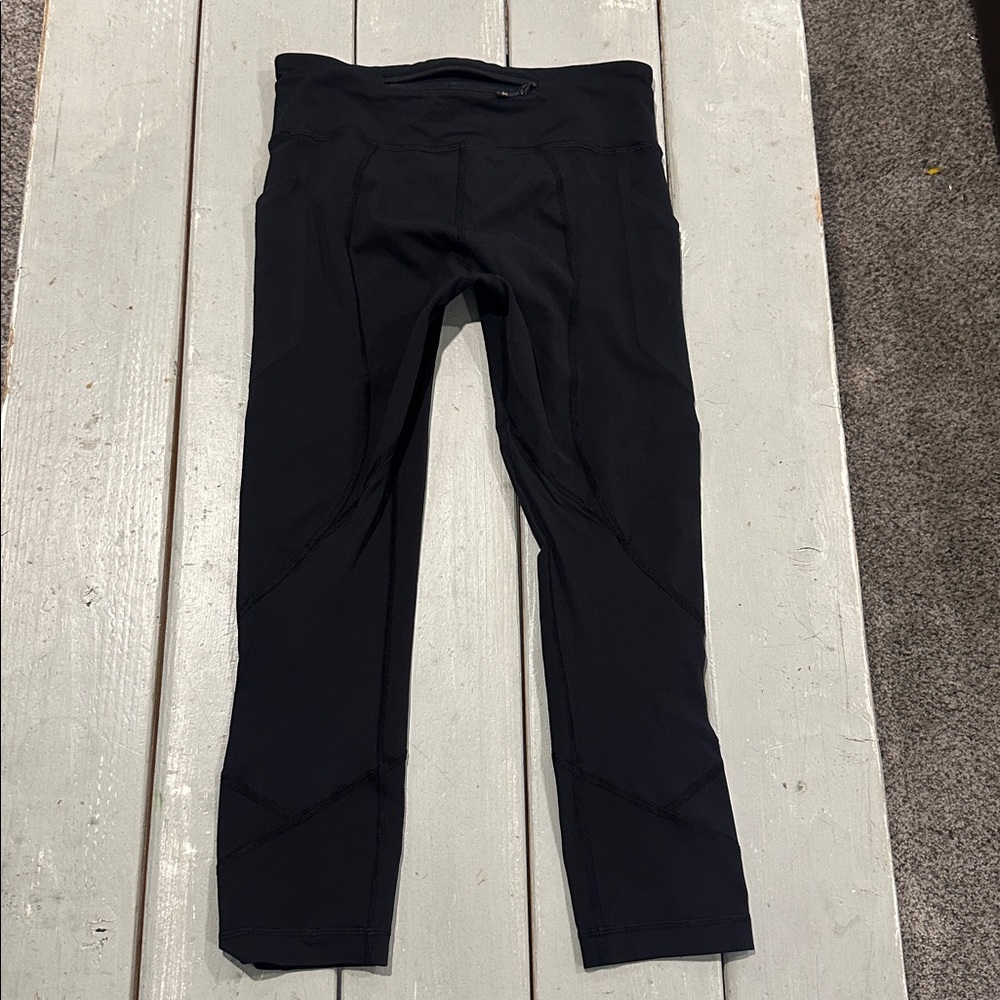 Lululemon Speed Up Crop *21" sz 6 Black EXCELLENT